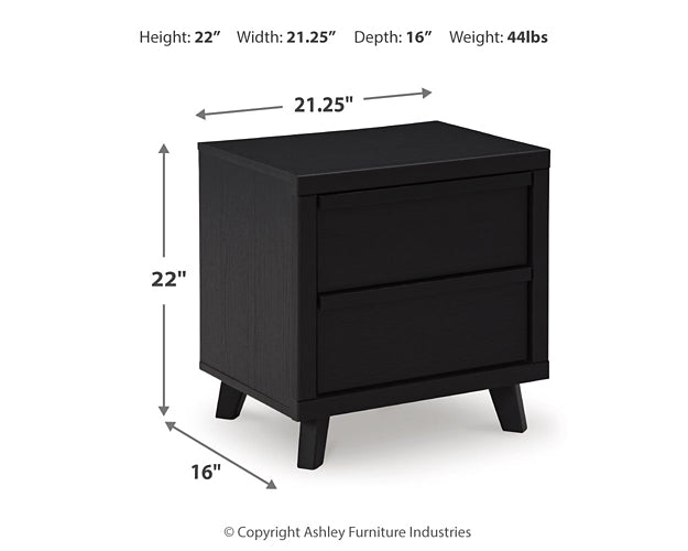 Danziar King Panel Headboard with Mirrored Dresser and 2 Nightstands