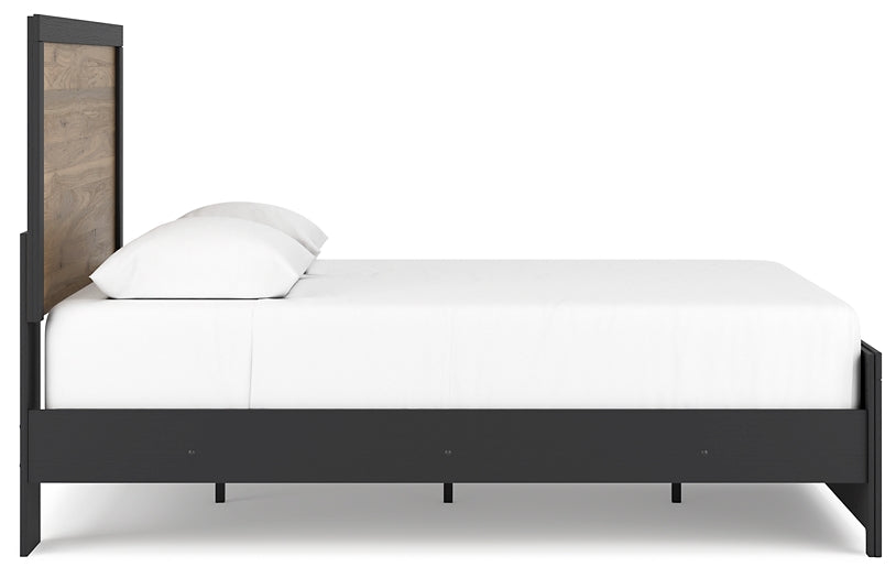 Ashley Express - Vertani Queen Panel Bed