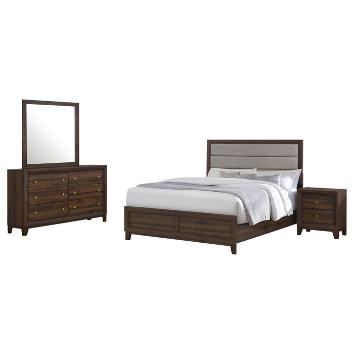 Welsley 4-piece Eastern King Bedroom Set Walnut