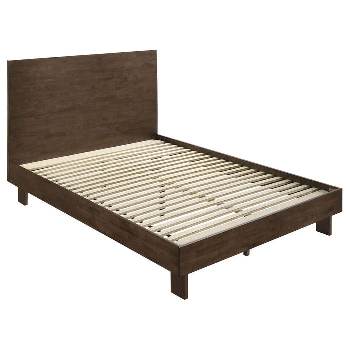 Glenwood 48-inch Queen Platform Panel Bed Warm Brown