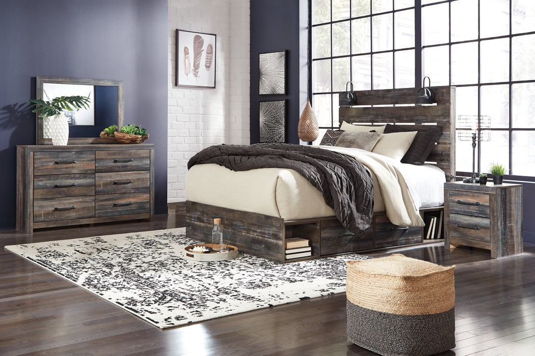 Drystan King Panel Bed with 4 Storage Drawers with Mirrored Dresser and 2 Nightstands