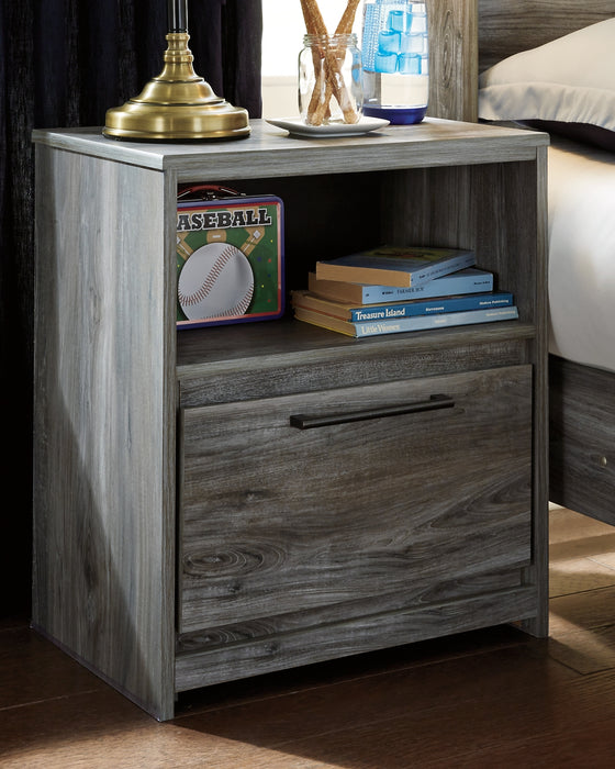 Baystorm King Panel Bed with Mirrored Dresser and 2 Nightstands