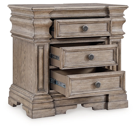 Ashley Express - Blairhurst Three Drawer Night Stand